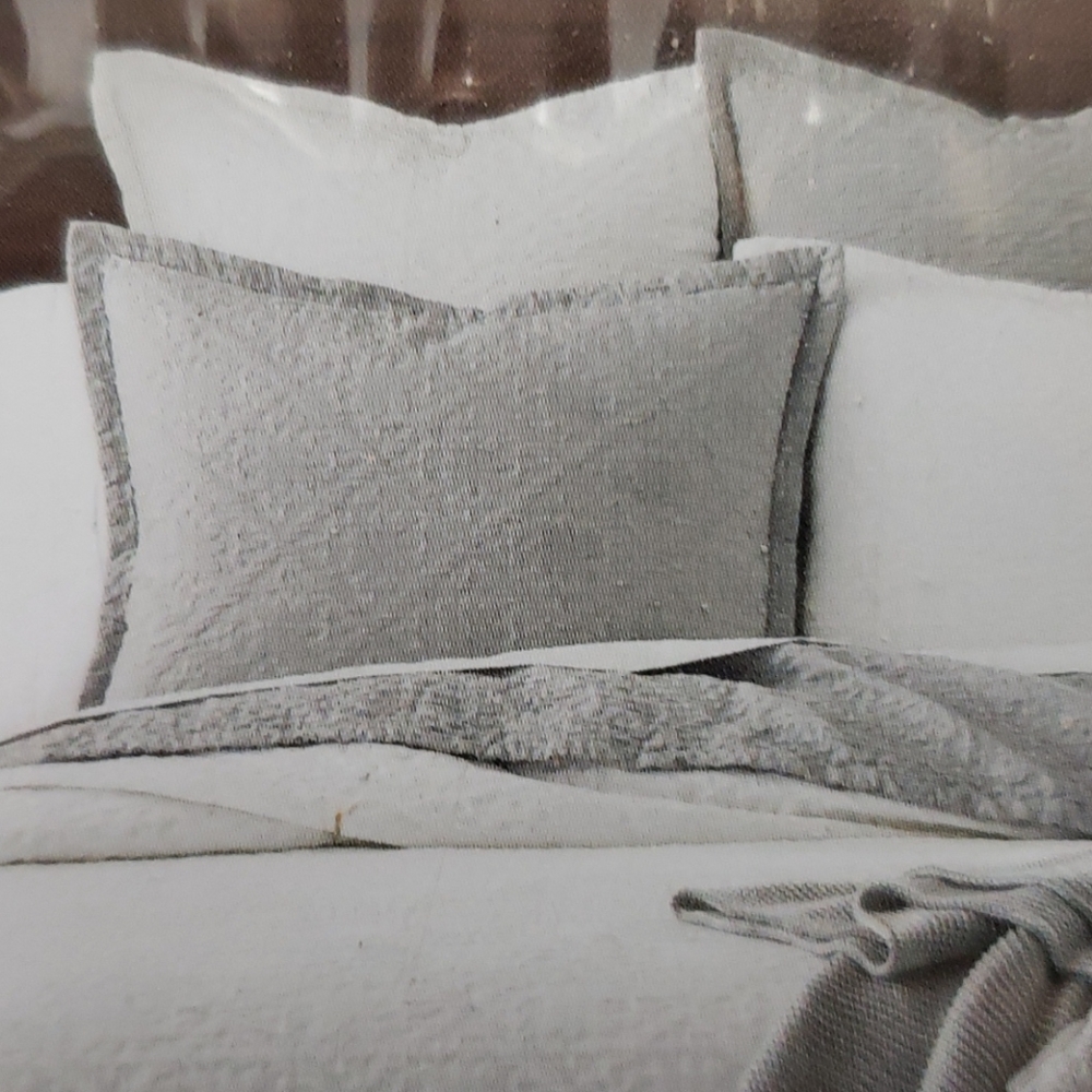 Sky Matelesse Standard Pillowshams- 2 Shams